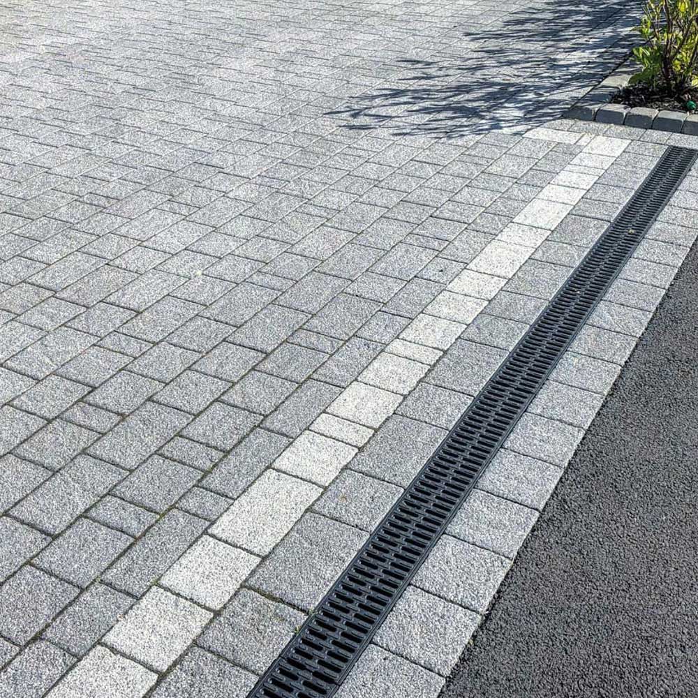 Block paved driveway